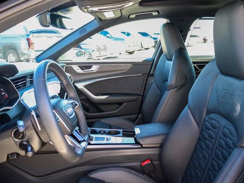 Used 2025 Audi RS 6 performance w/ Matte Carbon Package image 23