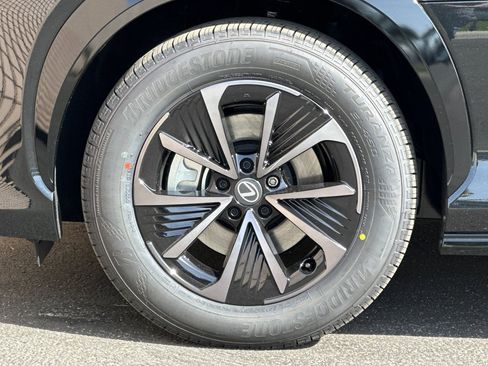 New 2026 Lexus RZ 350e 2WD image 30