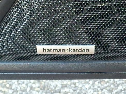 Certified 2022 Subaru Outback Limited XT image 29