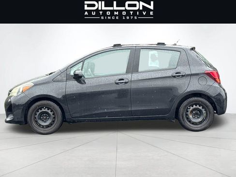 Used 2015 Toyota Yaris 4-Door Hatchback FWD image 7