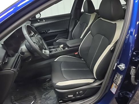Used 2025 Kia K5 GT-Line image 29