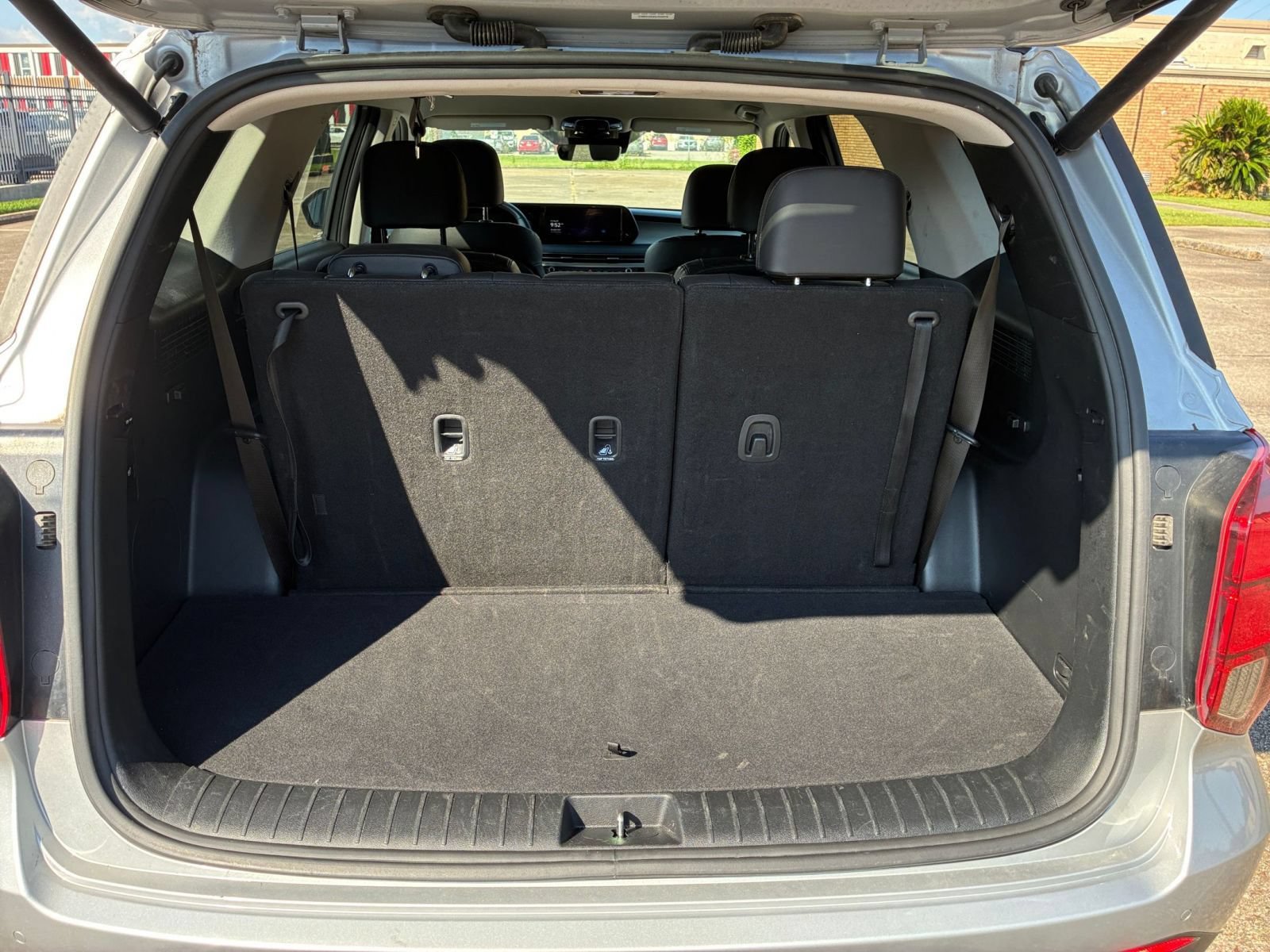 Used 2025 Hyundai Palisade SEL FWD image 34