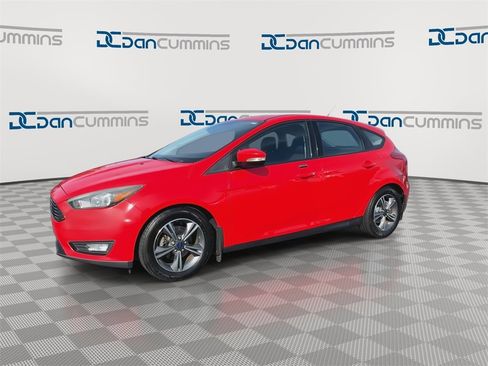 Used 2016 Ford Focus SE image 5