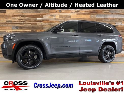 Used 2023 Jeep Grand Cherokee L Laredo image 1