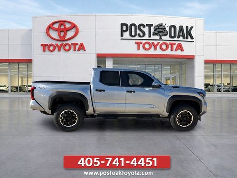 New 2026 Toyota Tacoma TRD Off-Road AWD/4WD image 6