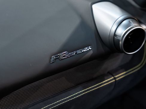 Used 2021 Ferrari F8 Tributo RWD image 40