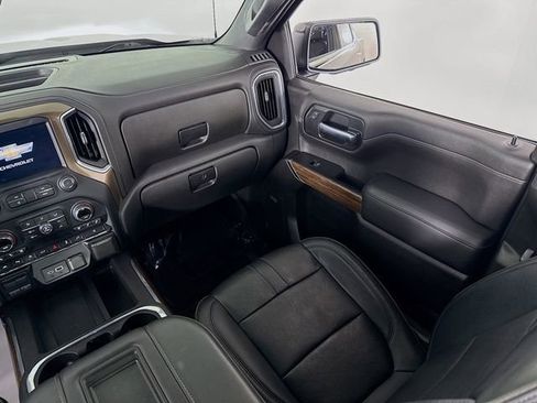 Used 2021 Chevrolet Silverado 1500 High Country w/ Technology Package image 25