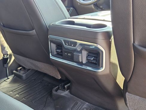 Certified 2019 GMC Sierra 1500 Denali w/ Denali Ultimate Package AWD/4WD image 25