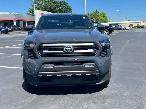 Used 2024 Toyota Tacoma SR5 w/ SR5 Upgrade Package image 27