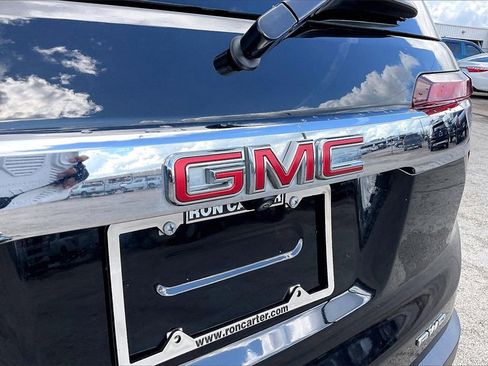 Used 2023 GMC Acadia SLT image 27