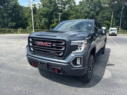Used 2022 GMC Sierra 1500 AT4 w/ AT4 Premium Package AWD/4WD image 8