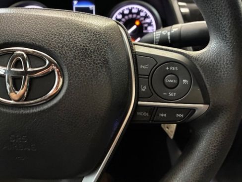 Used 2023 Toyota Camry LE image 20