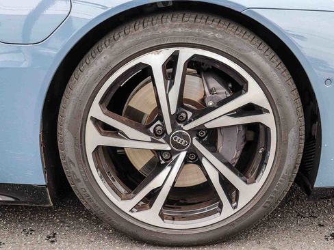 Used 2023 Audi e-tron GT Prestige AWD/4WD image 9