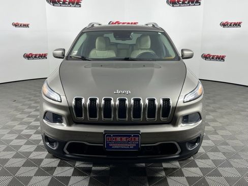 Used 2016 Jeep Cherokee Limited w/ Luxury Group image 4