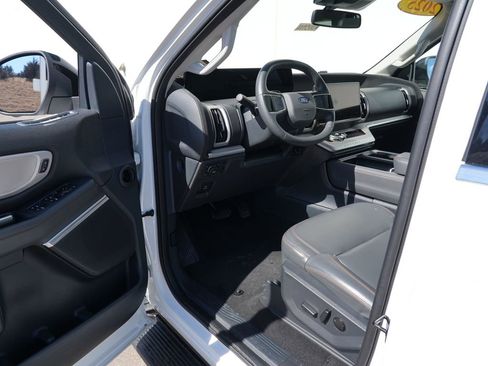 Used 2025 Ford Expedition Max Active image 13