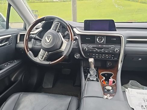 Used 2018 Lexus RX 350 FWD w/ Premium Package image 9