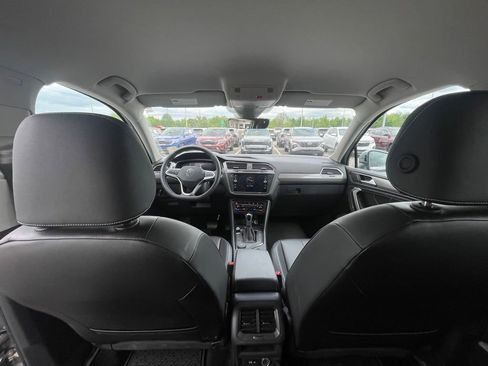 Used 2024 Volkswagen Tiguan SE w/ MDO Package, Two-Row AWD/4WD image 24