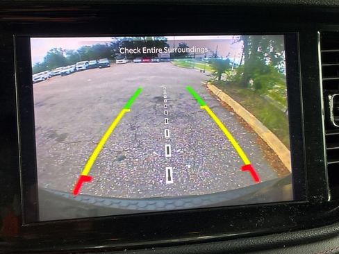 Used 2022 Dodge Durango R/T w/ Blacktop Package AWD/4WD image 9