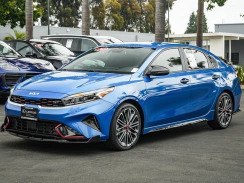 Used 2024 Kia Forte GT FWD image 3