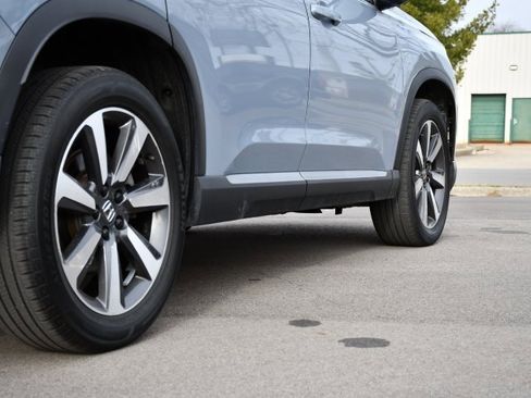 Used 2023 Honda Pilot Elite image 9