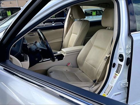 Used 2013 Lexus ES 350 w/ Premium Pkg FWD image 36