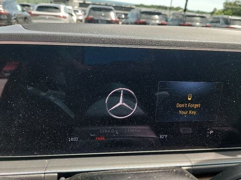 Used 2025 Mercedes-Benz GLE 450 4MATIC image 14