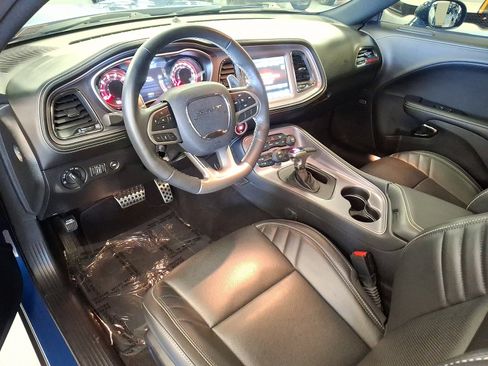 Used 2023 Dodge Challenger SRT Hellcat RWD image 11