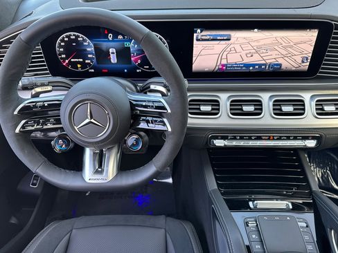 New 2025 Mercedes-Benz GLS 63 AMG 4MATIC image 16