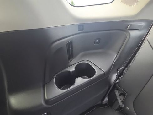 Used 2024 Honda Pilot Elite image 18