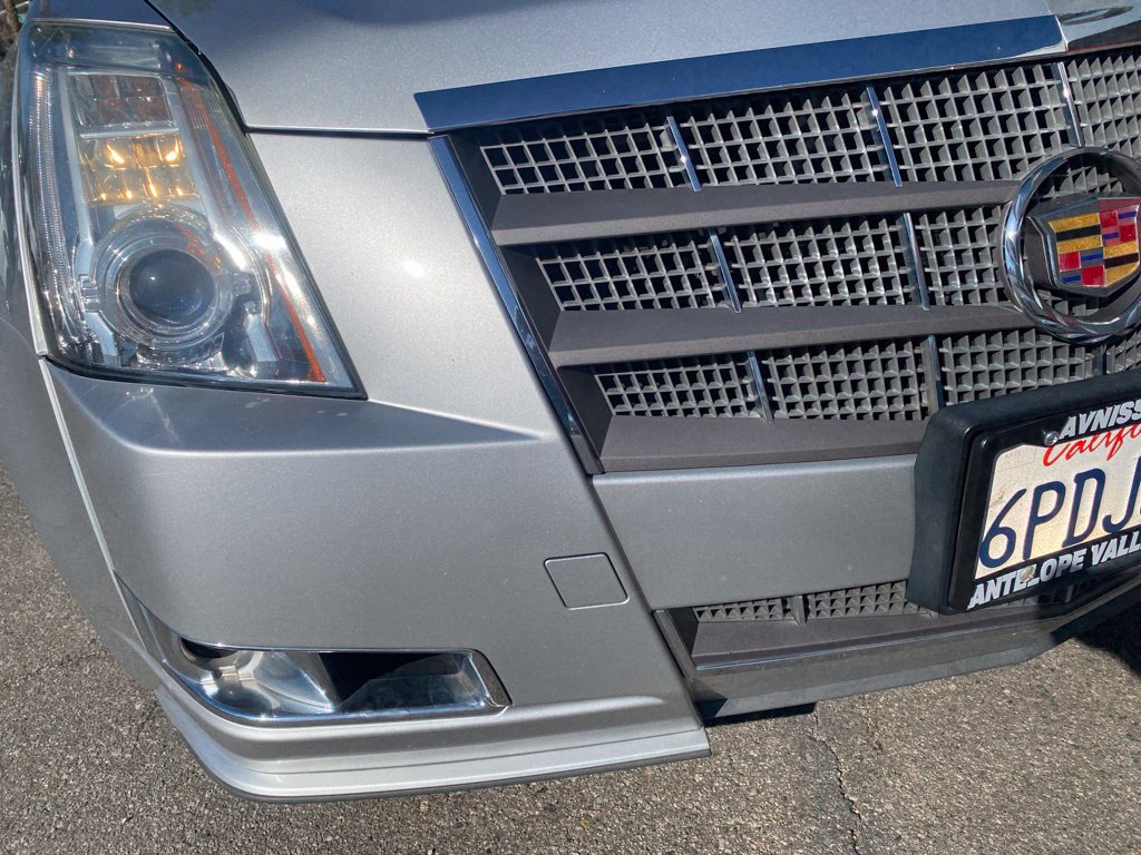 Used 2010 Cadillac CTS Premium RWD image 9