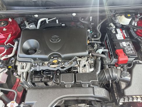 Used 2021 Toyota RAV4 LE w/ Carpet Mat Package (TMS) AWD/4WD image 27