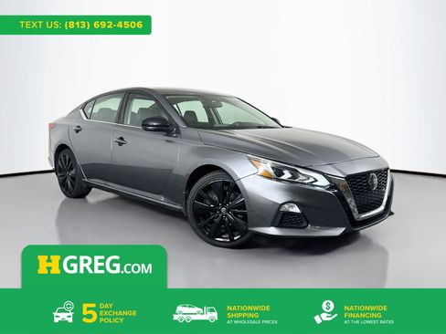 Used 2019 Nissan Altima 2.5 SR w/ SR Premium Package AWD/4WD image 1