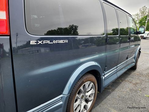 Used 2024 Chevrolet Express 2500 w/ Driver Convenience Package RWD image 14