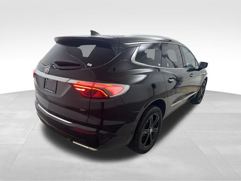 Used 2024 Buick Enclave Essence w/ Sport Touring Edition FWD image 5