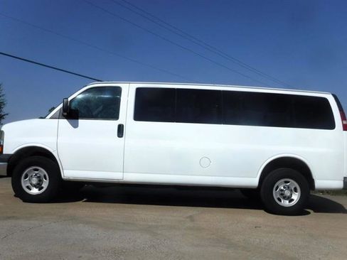Used 2014 Chevrolet Express 3500 LT w/ LT Preferred Equipment Group RWD image 11