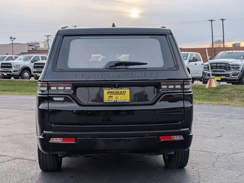 Used 2024 Jeep Grand Wagoneer Series III w/ Rear Seat Video Group 1 AWD/4WD image 6