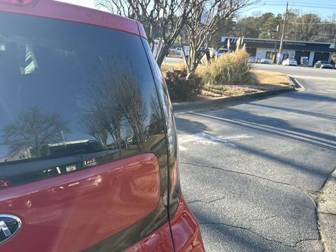 Used 2018 Kia Soul ! w/ Tech Package image 20