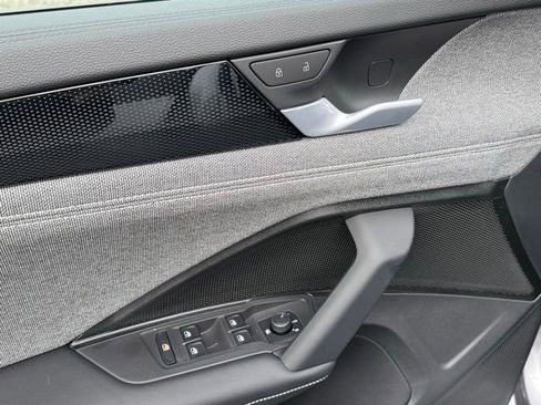New 2025 Volkswagen Tiguan S AWD/4WD image 31