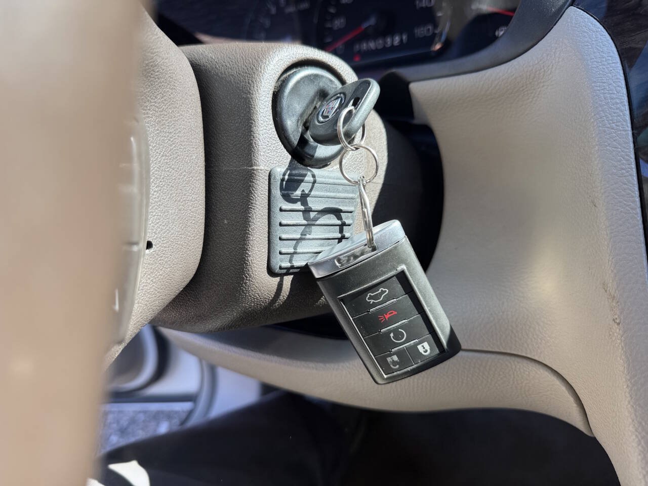 Used 2008 Cadillac DTS FWD image 44
