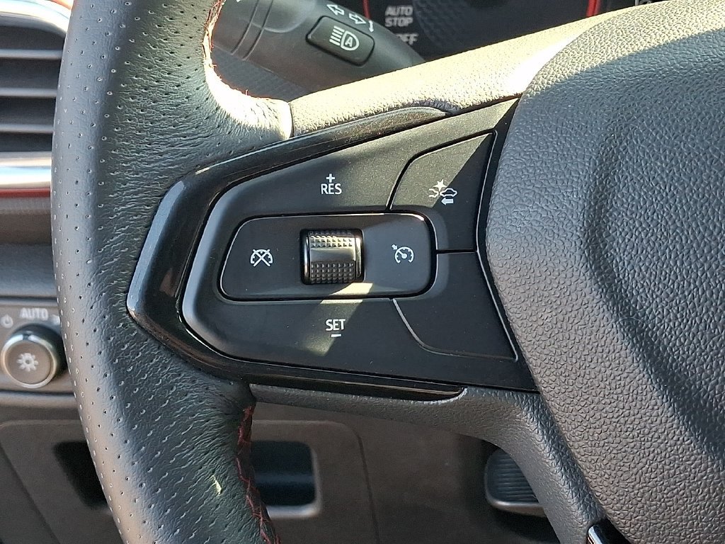 Used 2021 Chevrolet TrailBlazer RS w/ Convenience Package AWD/4WD image 21