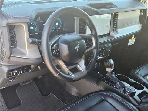 New 2025 Ford Bronco Outer Banks image 3