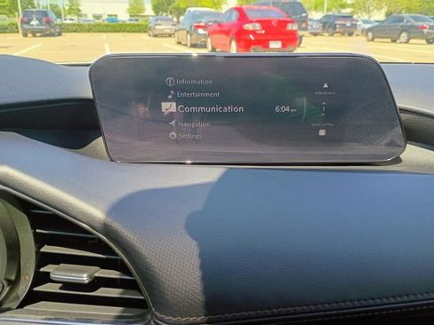 Used 2025 MAZDA MAZDA3 s FWD image 18