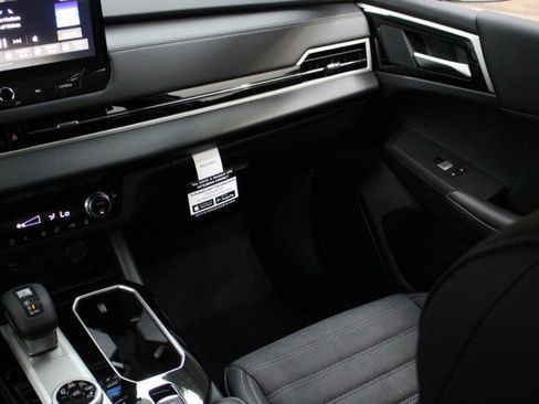 New 2026 Mitsubishi Outlander SE FWD image 22