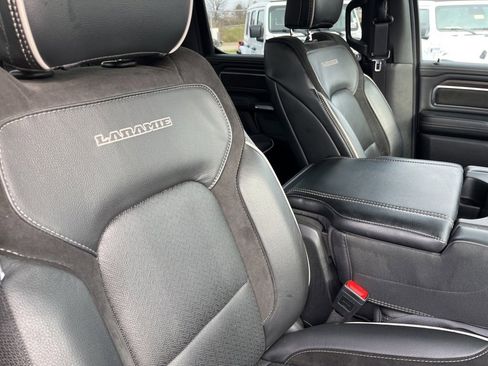 Used 2025 RAM 1500 Laramie image 42
