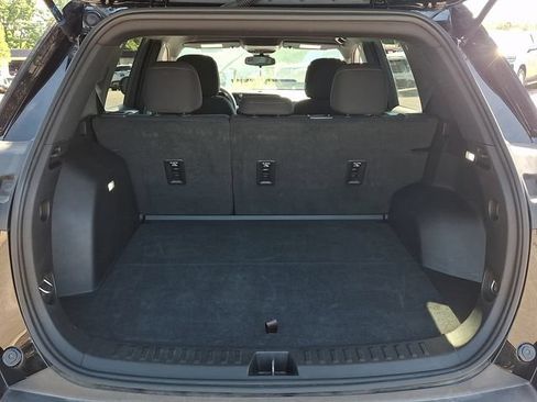 Used 2025 Chevrolet Equinox LT AWD/4WD image 30