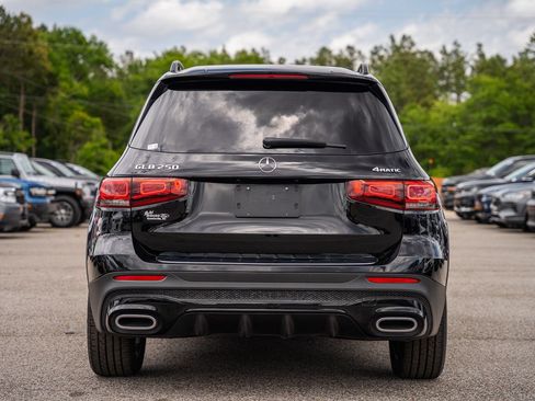 Used 2021 Mercedes-Benz GLB 250 4MATIC w/ AMG Line image 6