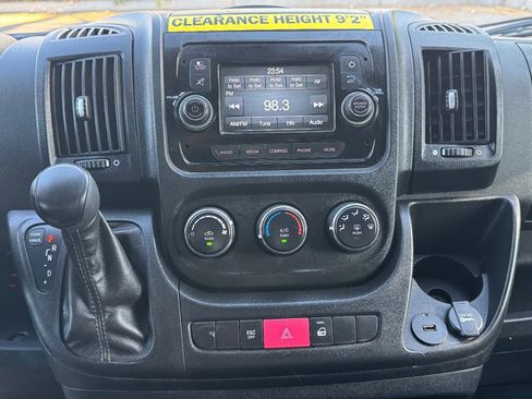 Used 2019 RAM ProMaster 2500 FWD image 14