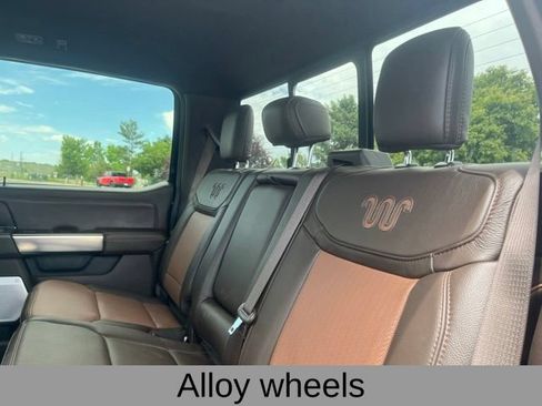 Used 2025 Ford F350 King Ranch w/ FX4 Off-Road Package AWD/4WD image 19