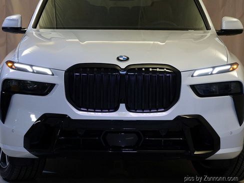 New 2026 BMW X7 xDrive40i image 6