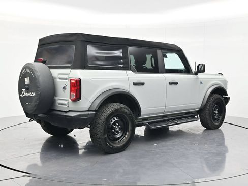 Used 2023 Ford Bronco Black Diamond AWD/4WD image 5